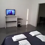 Iris 4*