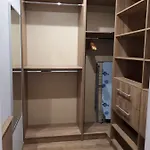 Iris מלון דירות 4*