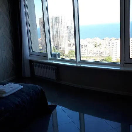 Iris Aparthotel